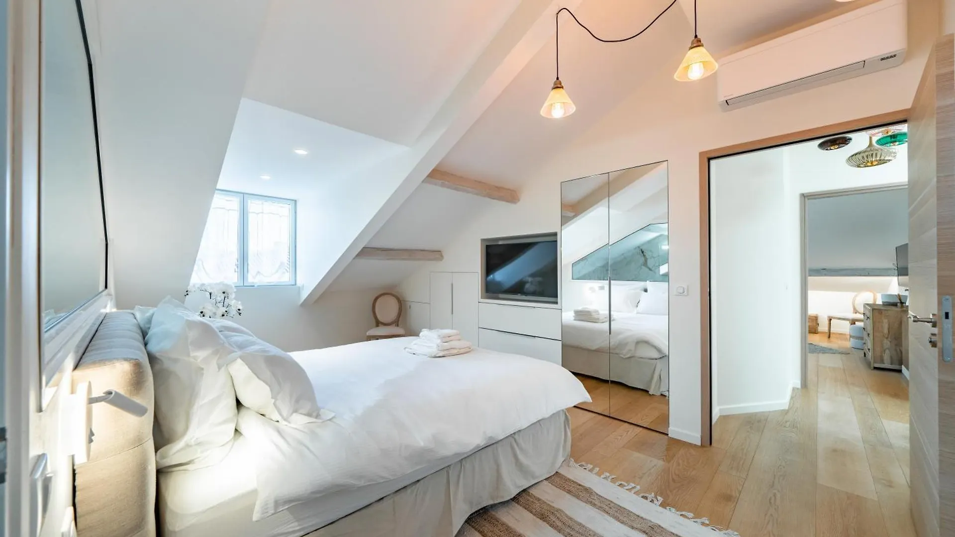 4 Pieces Sur La Rue D'Antibes - Renove Et Climatise Apartment Cannes