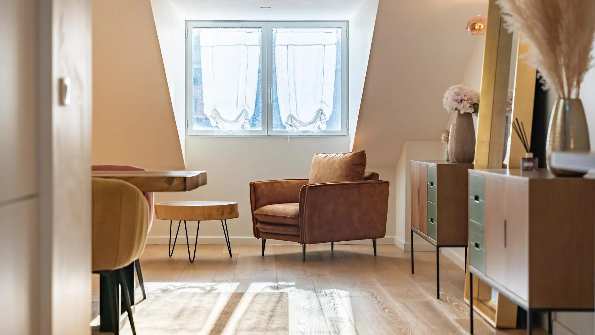 4 Pieces Sur La Rue D'Antibes - Renove Et Climatise Apartment Cannes