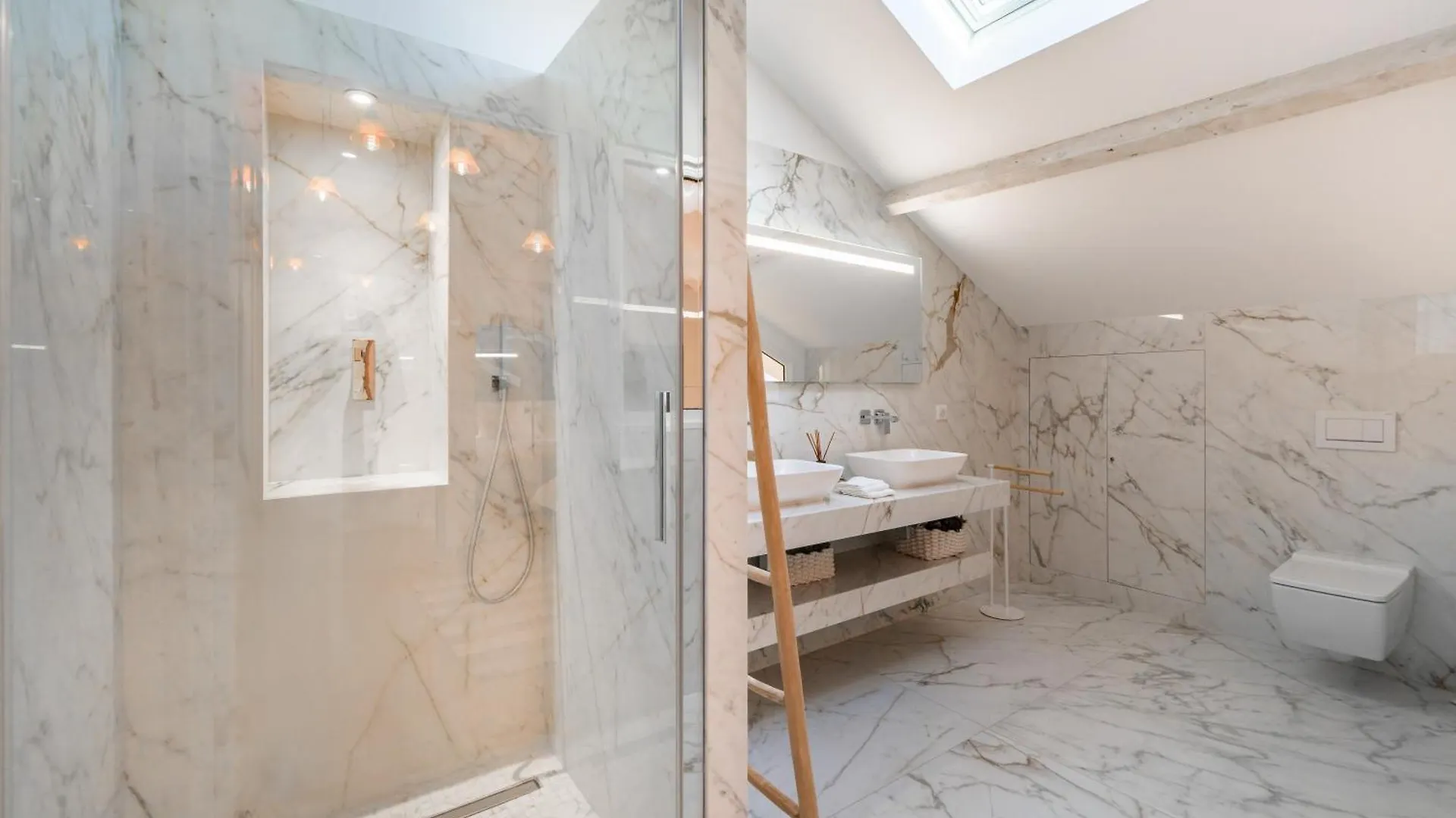 4 Pieces Sur La Rue D'Antibes - Renove Et Climatise Apartment Cannes
