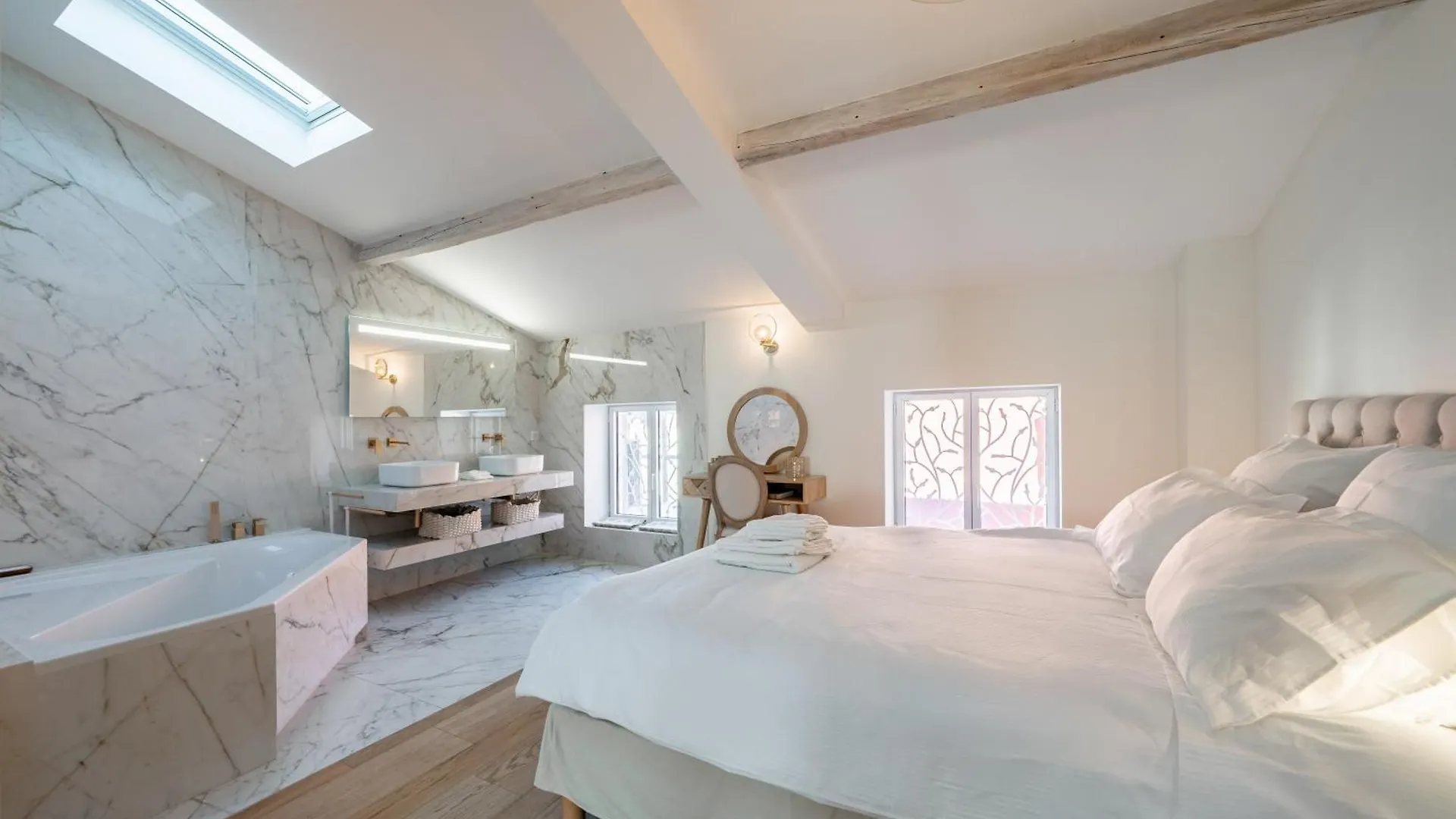 4 Pieces Sur La Rue D'Antibes - Renove Et Climatise Apartment Cannes